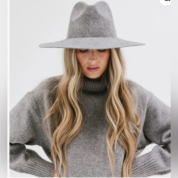 NWOT Women’s Gigi PIP Scottie Hat in Grey 100% Wool Size 55/XS - Picture 1 of 13